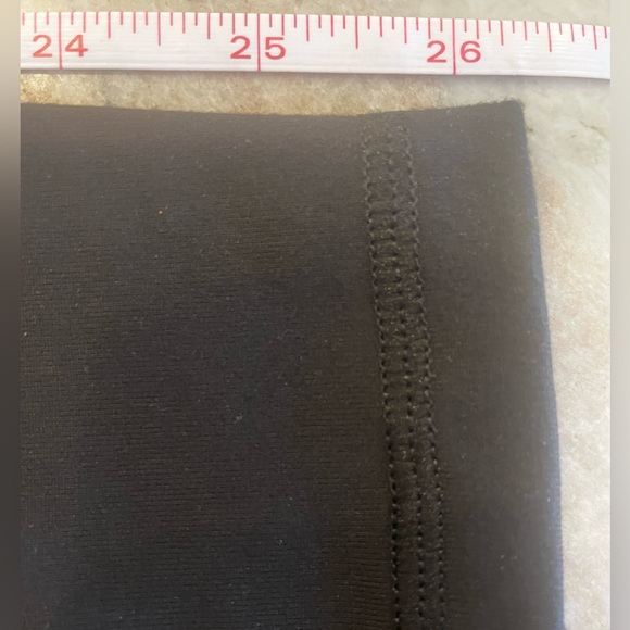 VICTORIA'S SECRET
Total Knockout Mid-Rise Leggings - Picture 5 of 8